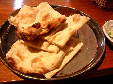 おかわり自由のナン