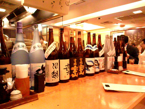日本酒が並んでいるお店