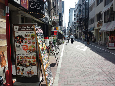 銀座レンガ通り