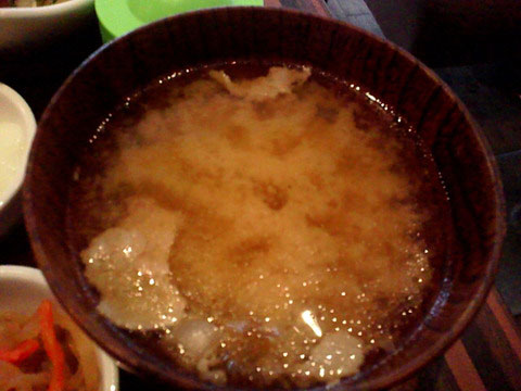 お代わり自由の豚汁